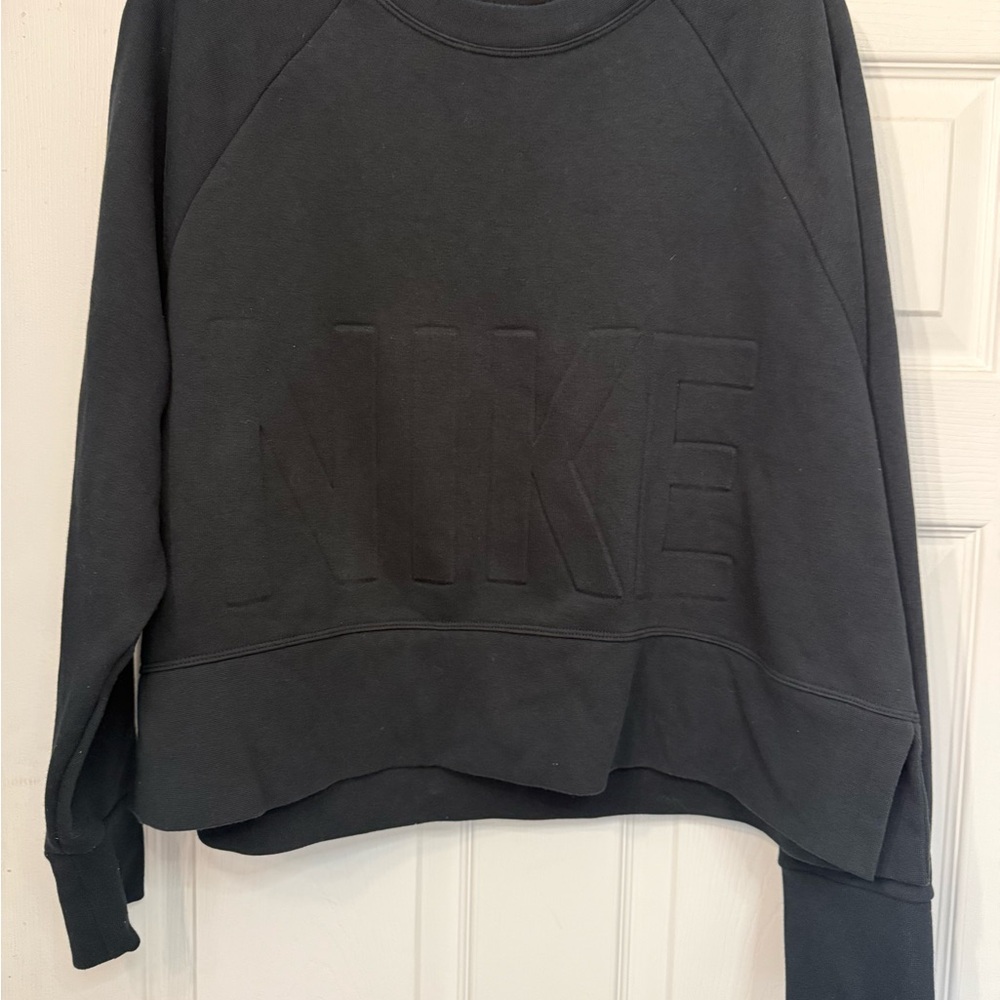 Nike Logo Black Sweatshirt